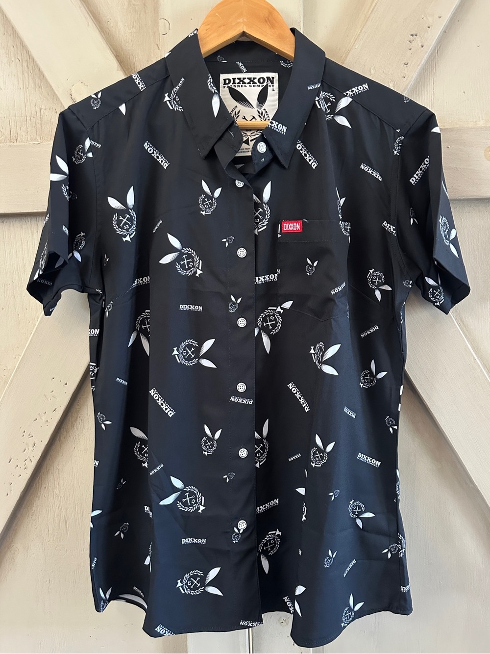 Dixxon Women’s The Gent Party Shirt Black Bunny Print Button Up L